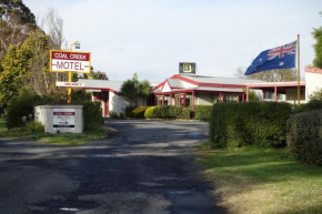Гостиница Coal Creek Motel  Корамберра